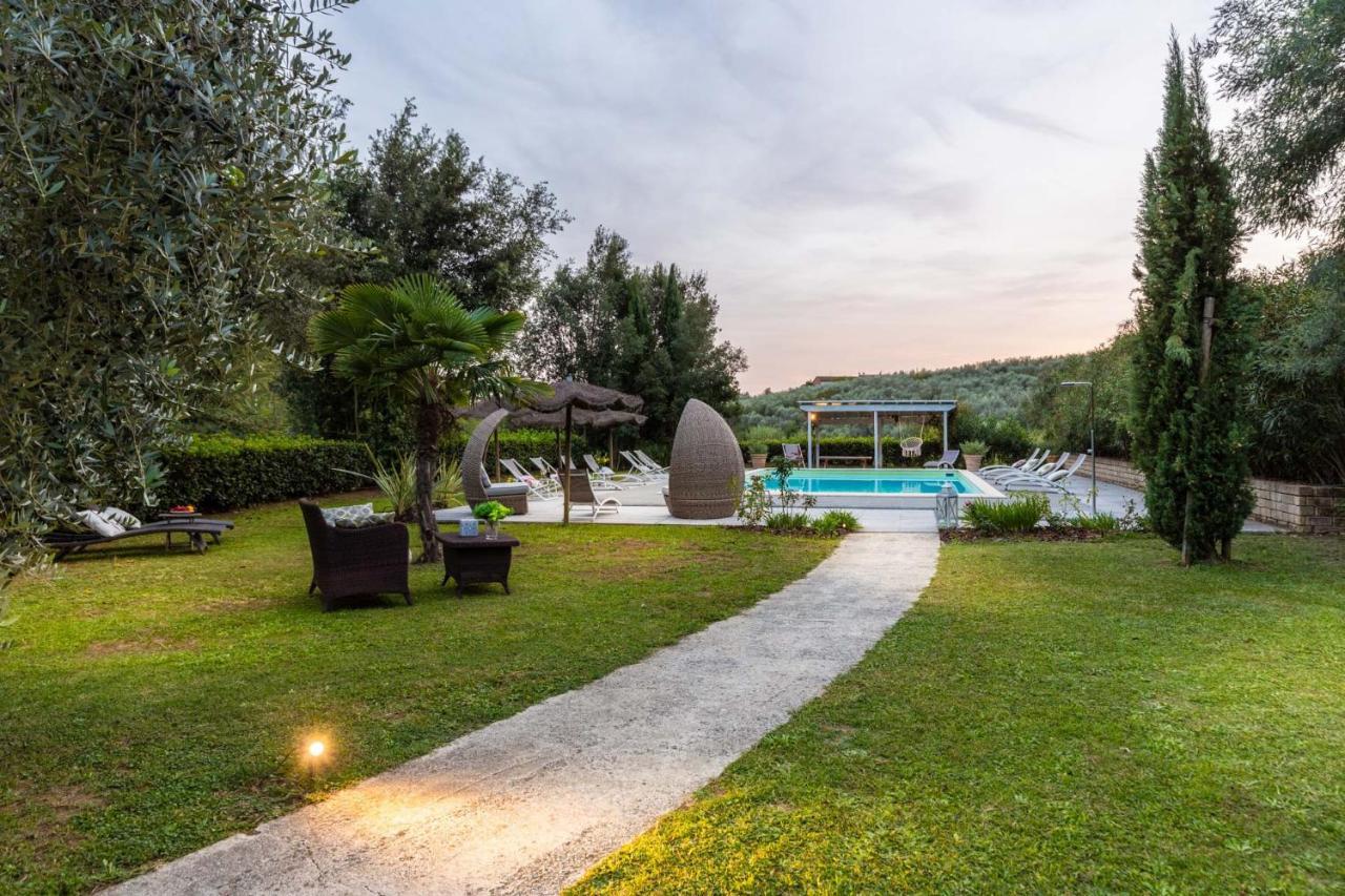 Villa Veranda, A Romantic Farmhouse With Pool Larciano Exterior photo