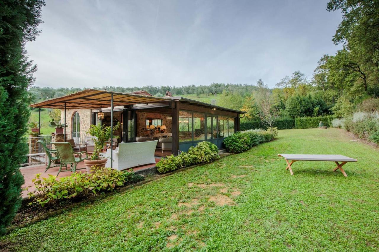 Villa Veranda, A Romantic Farmhouse With Pool Larciano Exterior photo